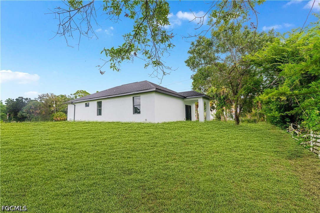 2602 Leeland Heights, Lehigh Acres, FL 33936