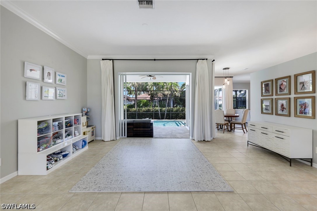 8748 Lake, Fort Myers, FL 33908