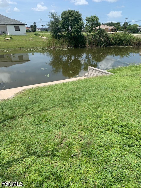 420 15th, Cape Coral, FL 33909
