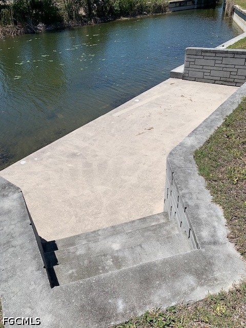 420 15th, Cape Coral, FL 33909
