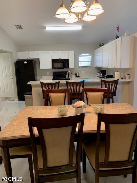 DiningArea