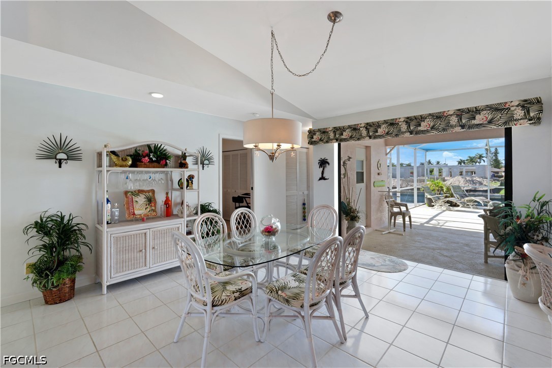 DiningArea