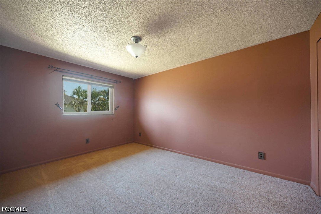 1301 26th, Cape Coral, FL 33904