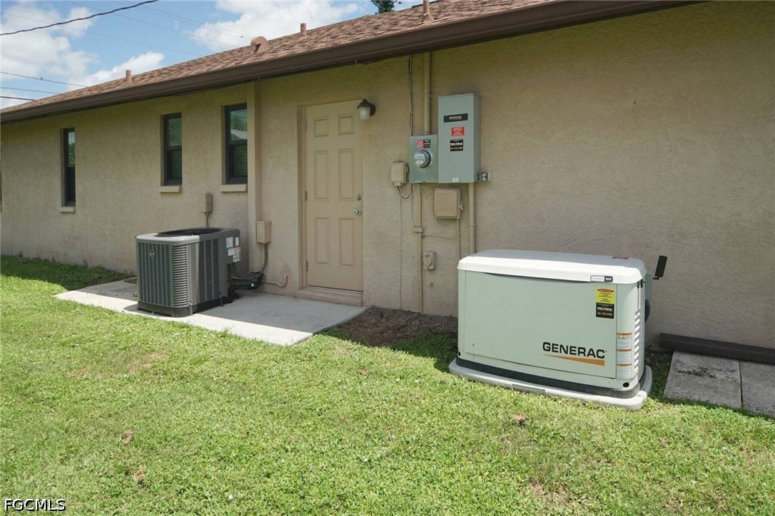 1301 26th, Cape Coral, FL 33904