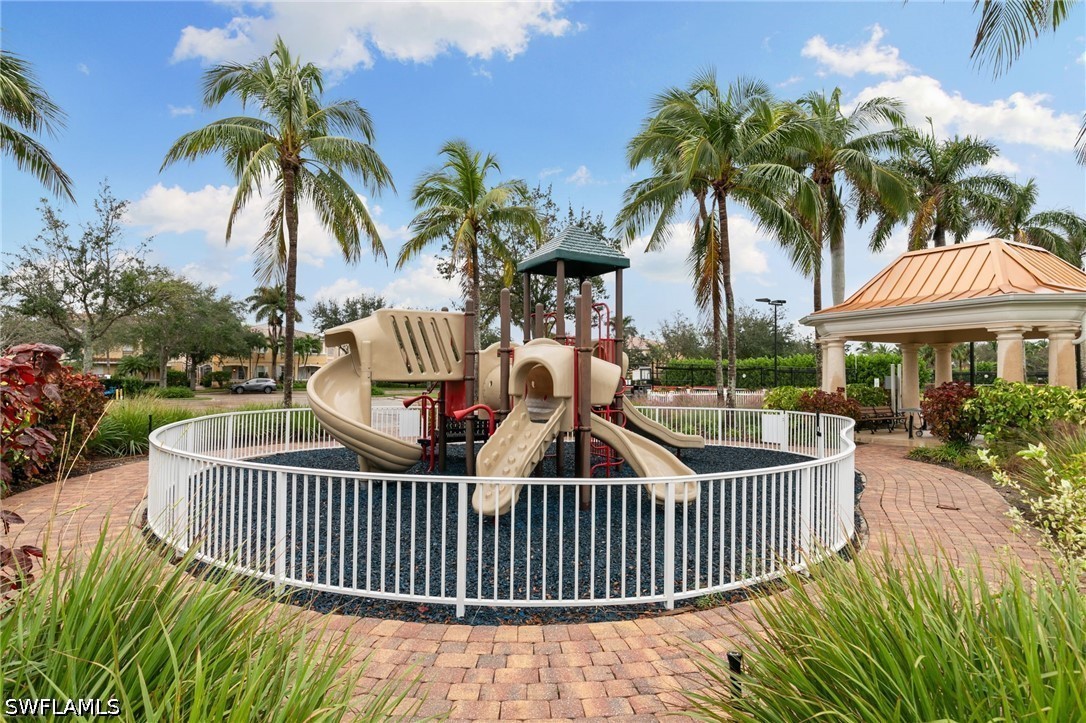7709 Sicilia, Naples, FL 34114