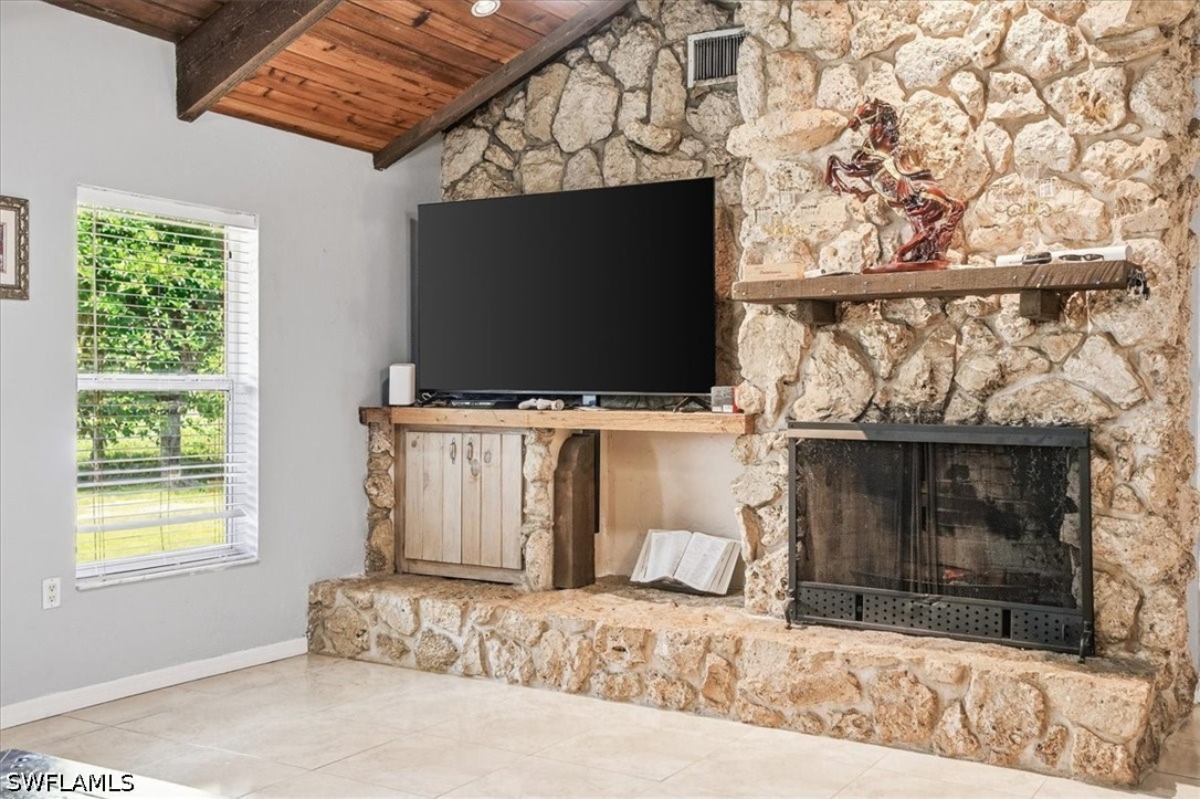 630 1st, Naples, FL 34117