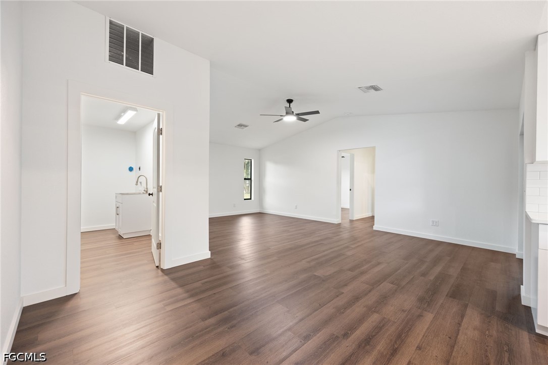 812 34th, Cape Coral, FL 33904