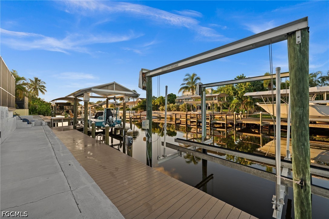 Dock