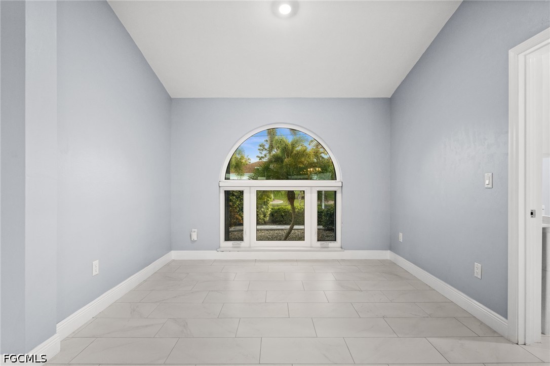 3795 Manatee, St James City, FL 33956