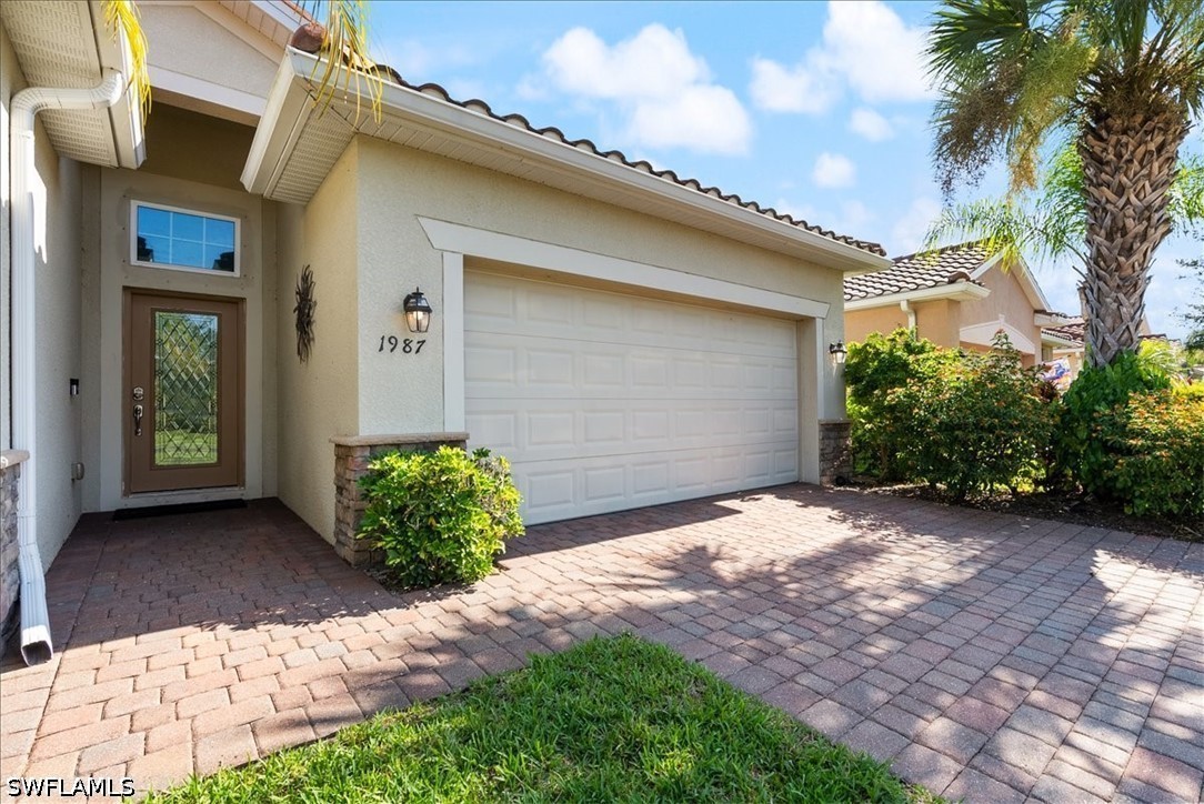 1987 Fairmont, Naples, FL 34120