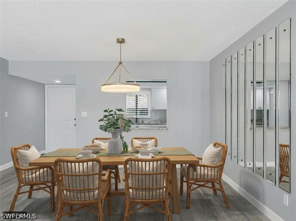 DiningArea