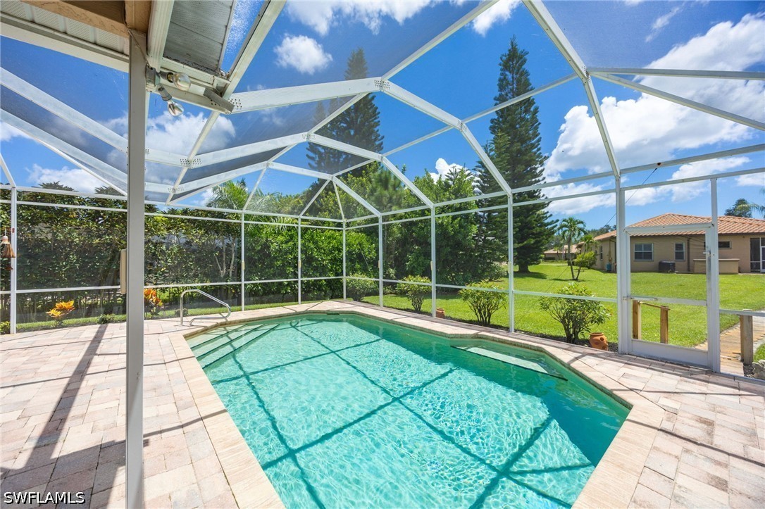 195 Palmetto Dunes, Naples, FL 34113