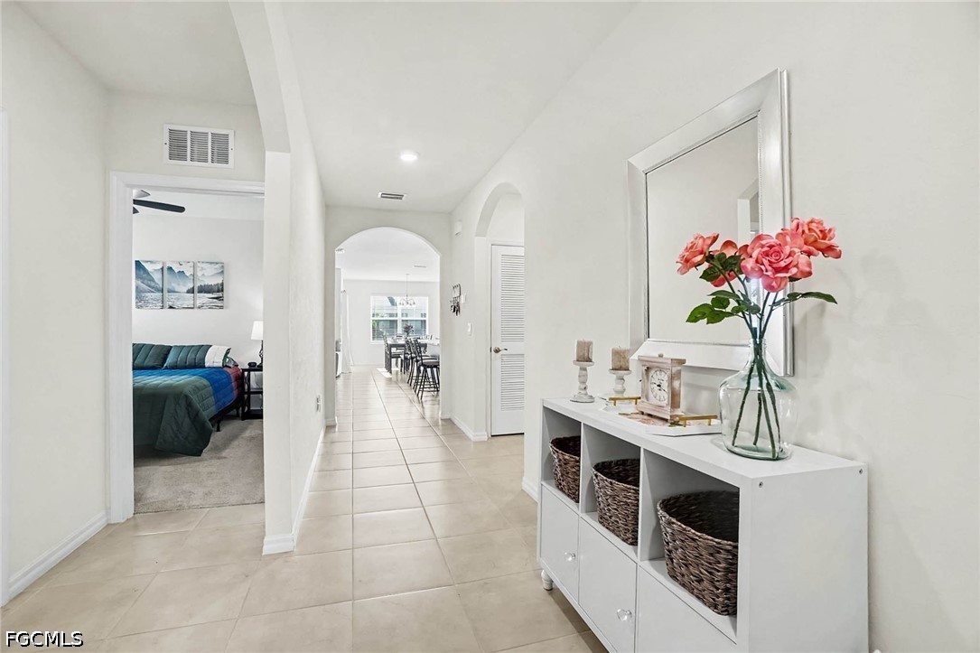 1813 24th, Cape Coral, FL 33993