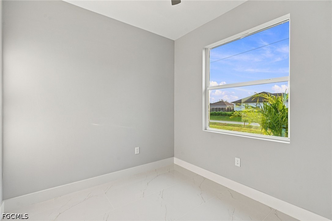350 Radford, Lehigh Acres, FL 33974