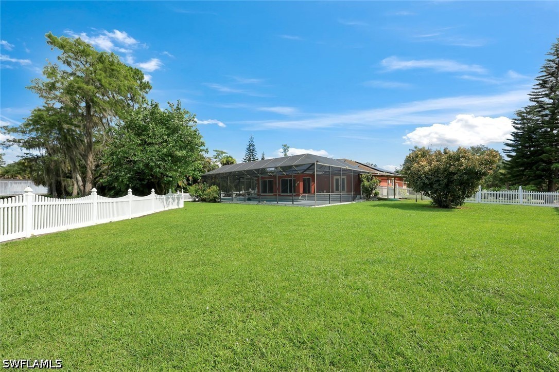 360 16th, Naples, FL 34120