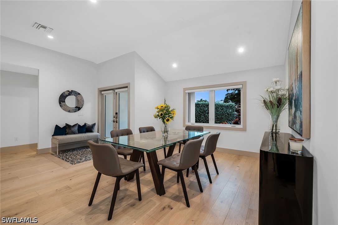DiningArea