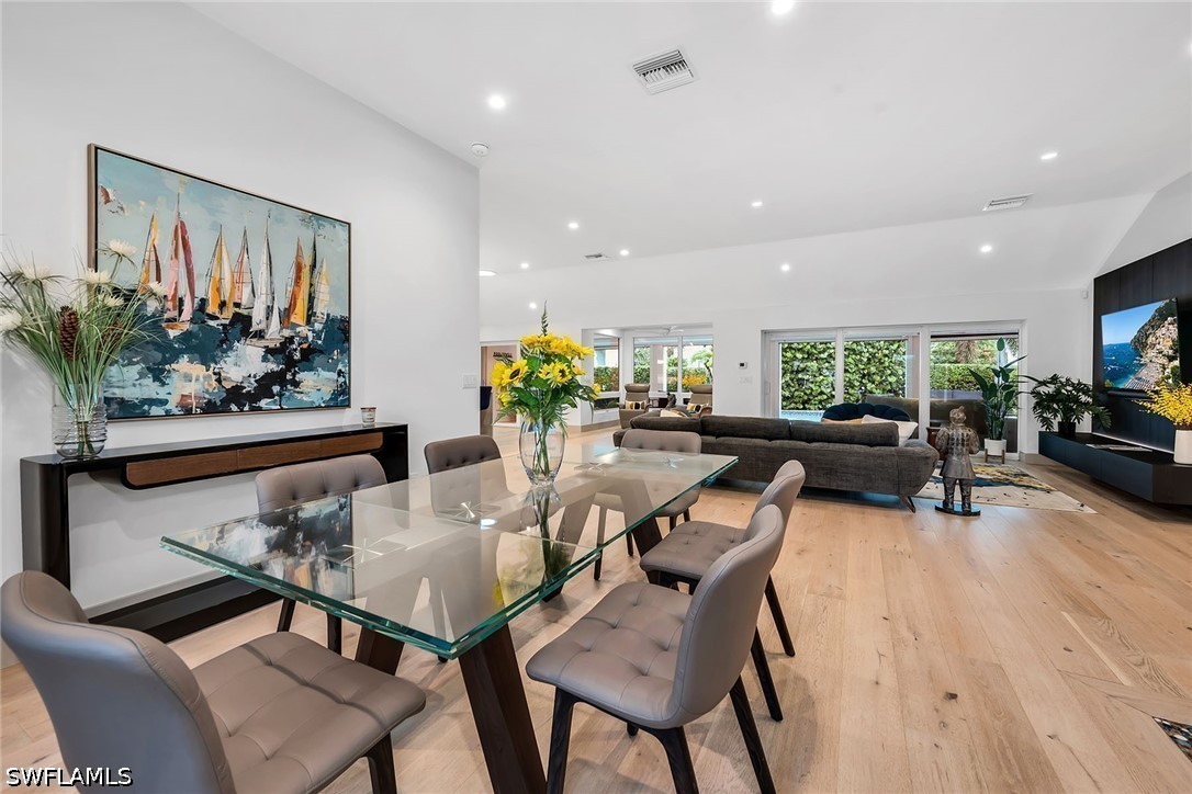 DiningArea