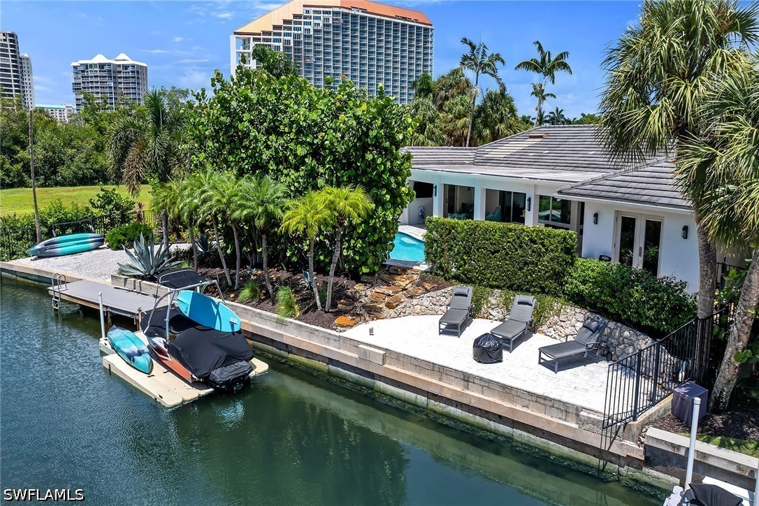 5215 Seashell, Naples, FL 34103