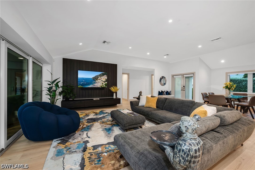 LivingRoom