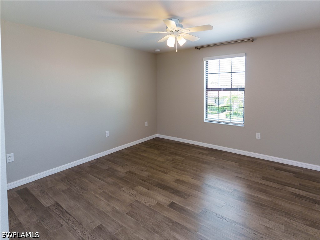 1588 Vizcaya, Naples, FL 34113