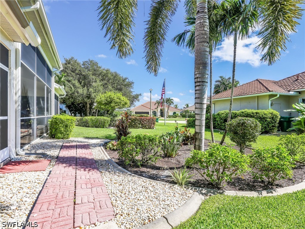 6832 Compton, Naples, FL 34104