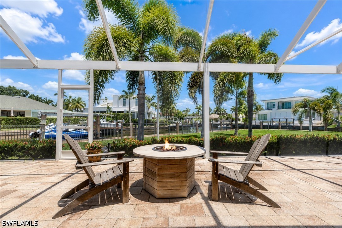 2185 Trout, Naples, FL 34102