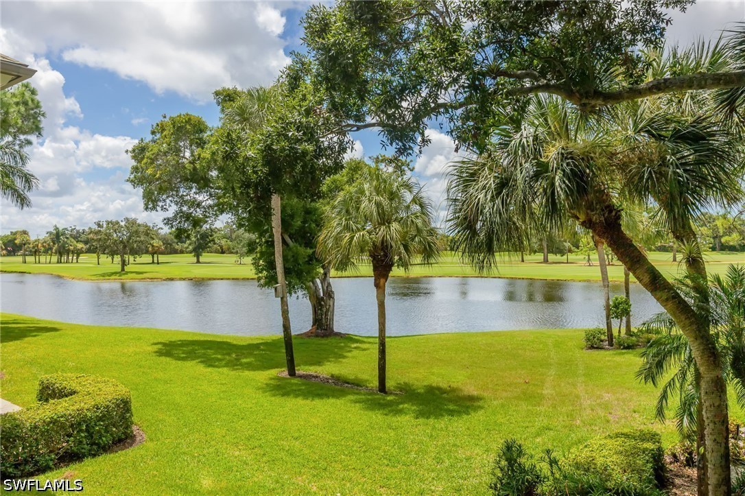 425 Wildwood, Naples, FL 34105