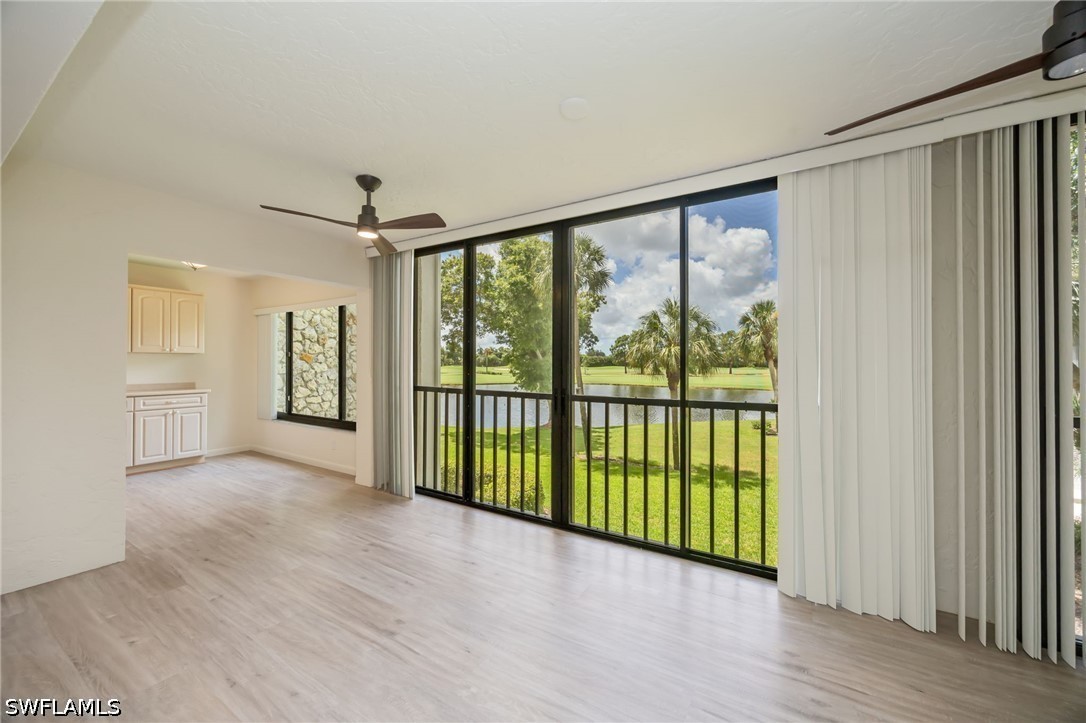 425 Wildwood, Naples, FL 34105