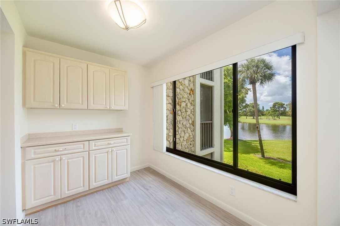 425 Wildwood, Naples, FL 34105