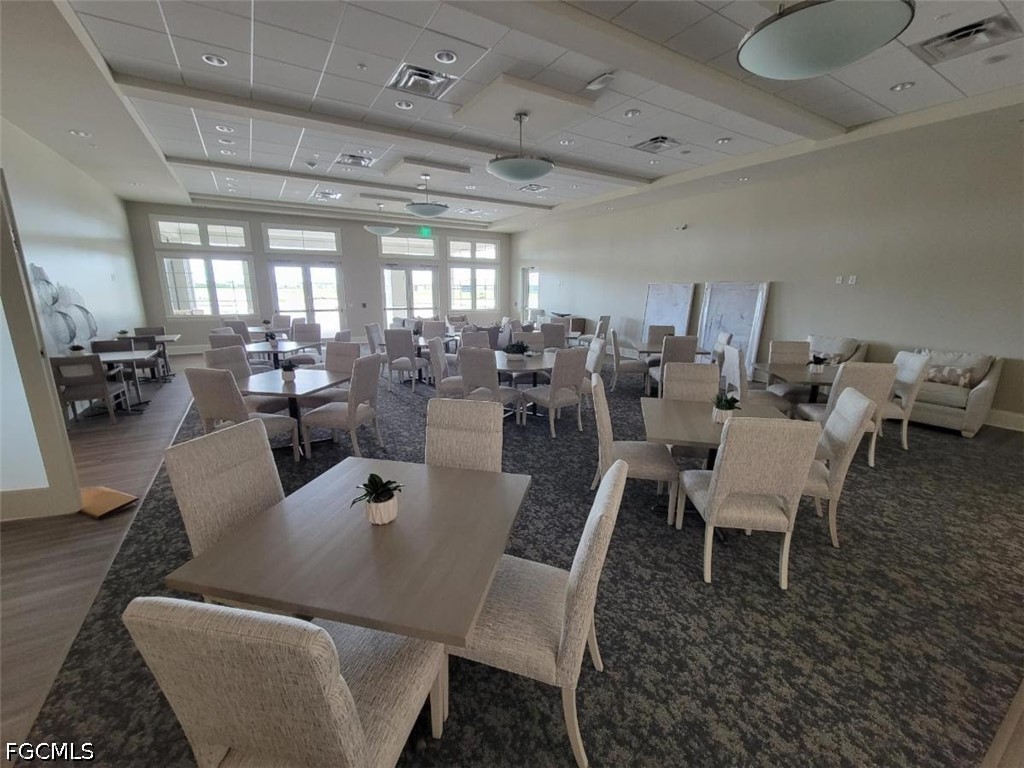 DiningArea