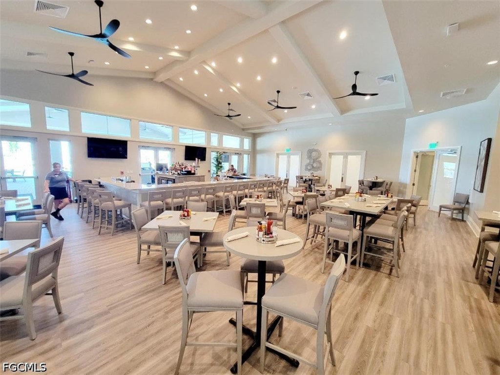 DiningArea