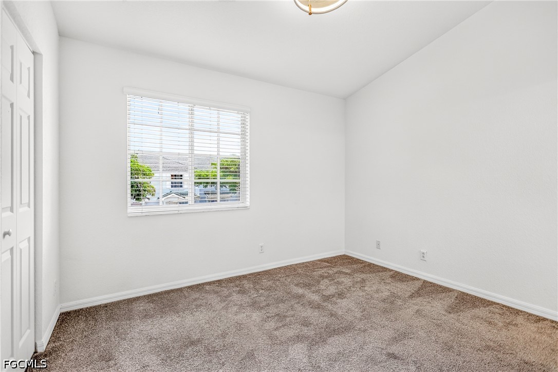 8073 Pacific Beach, Fort Myers, FL 33966
