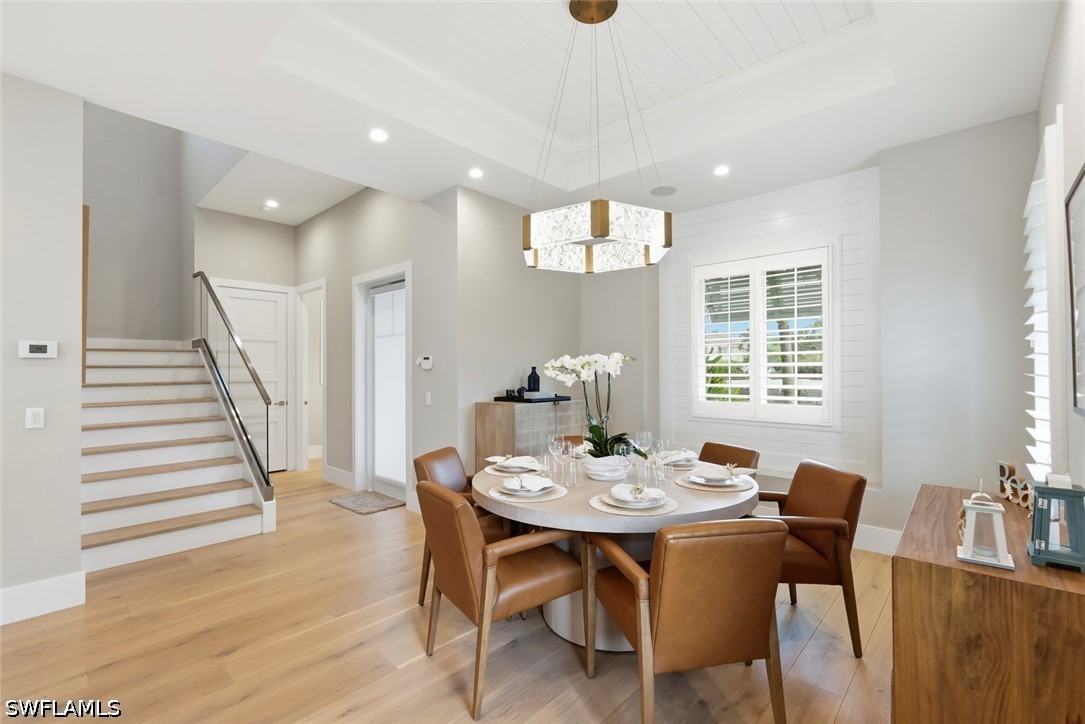 DiningArea