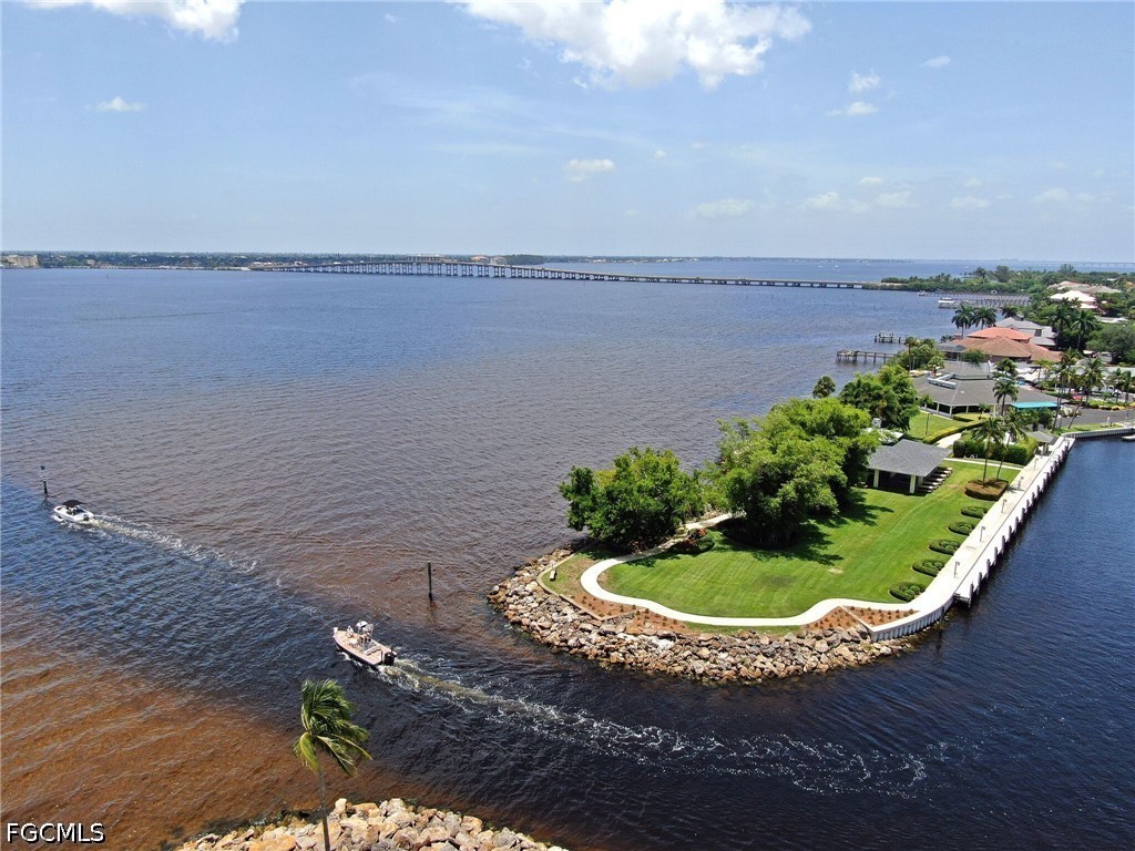 4498 Windjammer Unit 2b, Fort Myers, FL 33919
