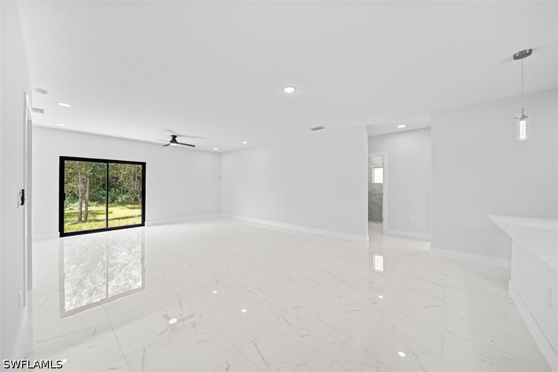 2505 1st St Sw, Lehigh Acres, FL 33976