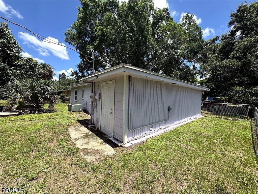 346 Muskegon, Fort Myers, FL 33905