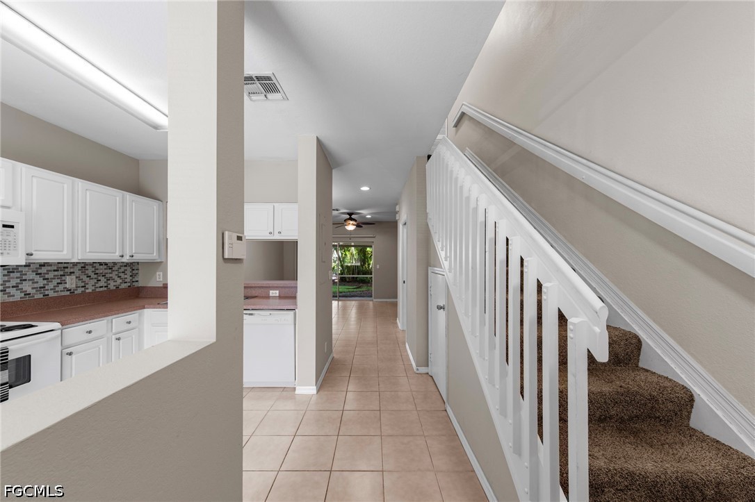 10032 Poppy Hill, Fort Myers, FL 33966