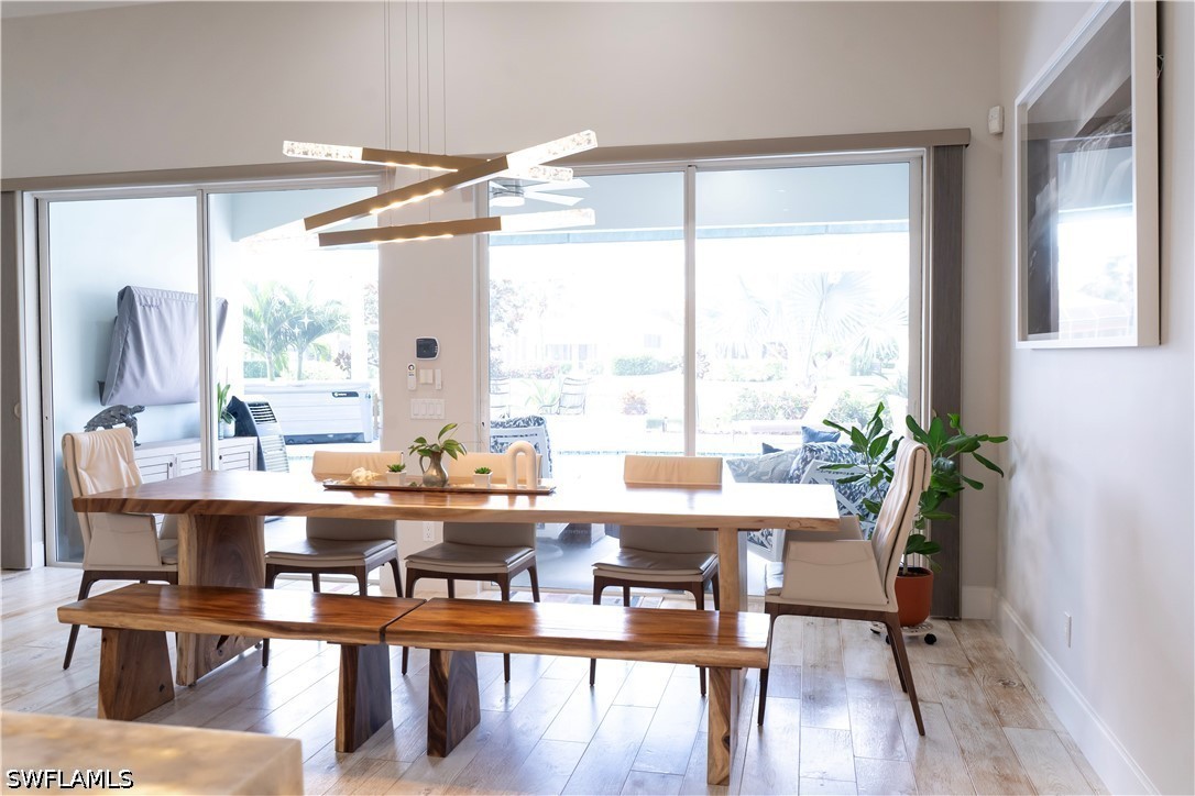 DiningArea