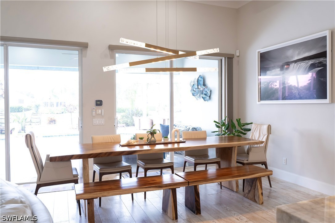 DiningArea