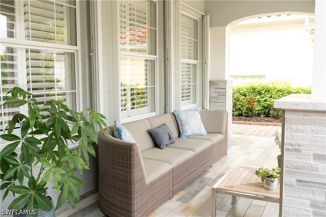 7658 Sicilia, Naples, FL 34114