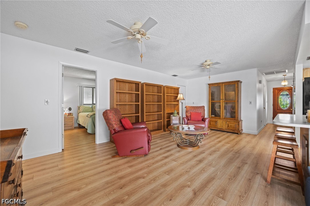1334 12th, Cape Coral, FL 33990