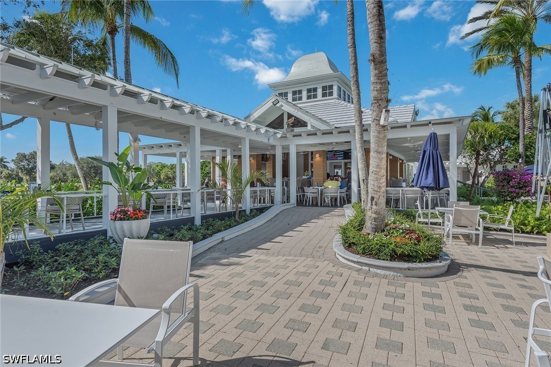 3153 Aviamar Unit 202, Naples, FL 34114