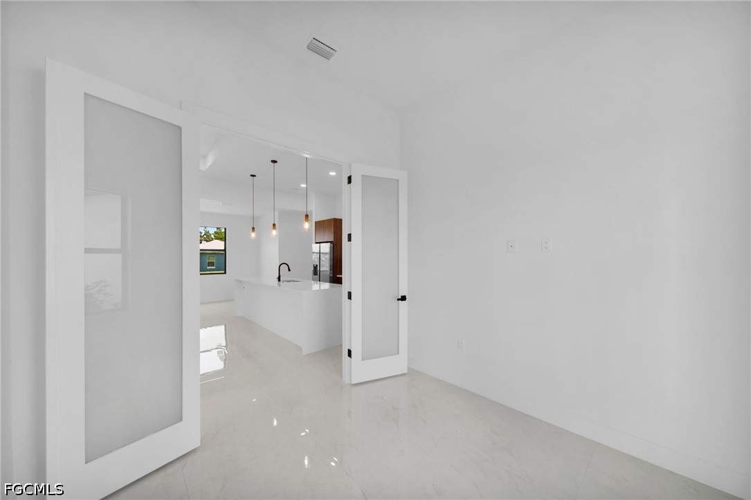 1143 27th, Cape Coral, FL 33993
