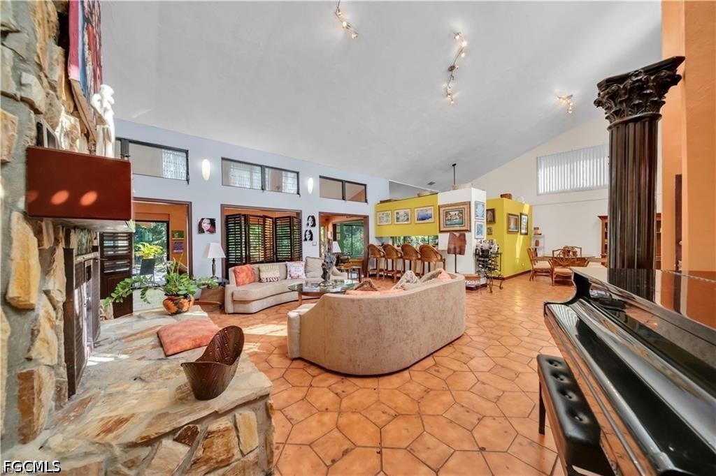 LivingRoom