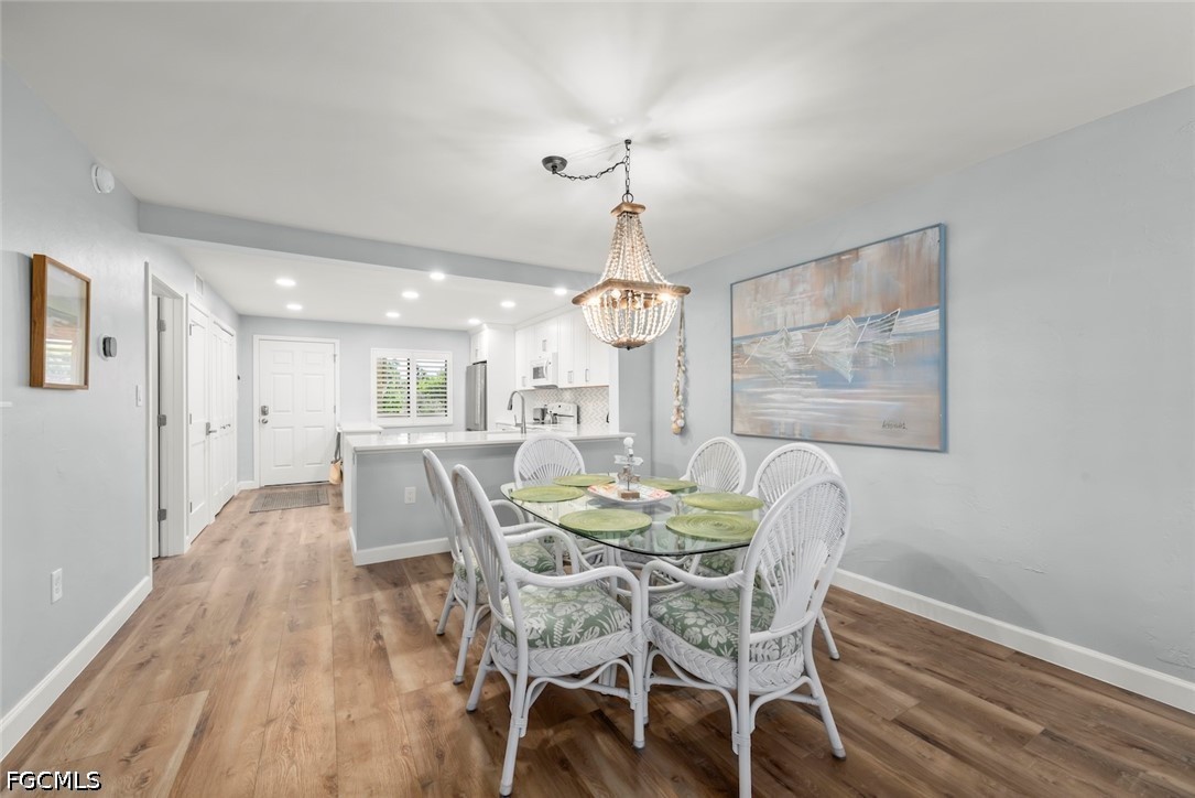 DiningArea