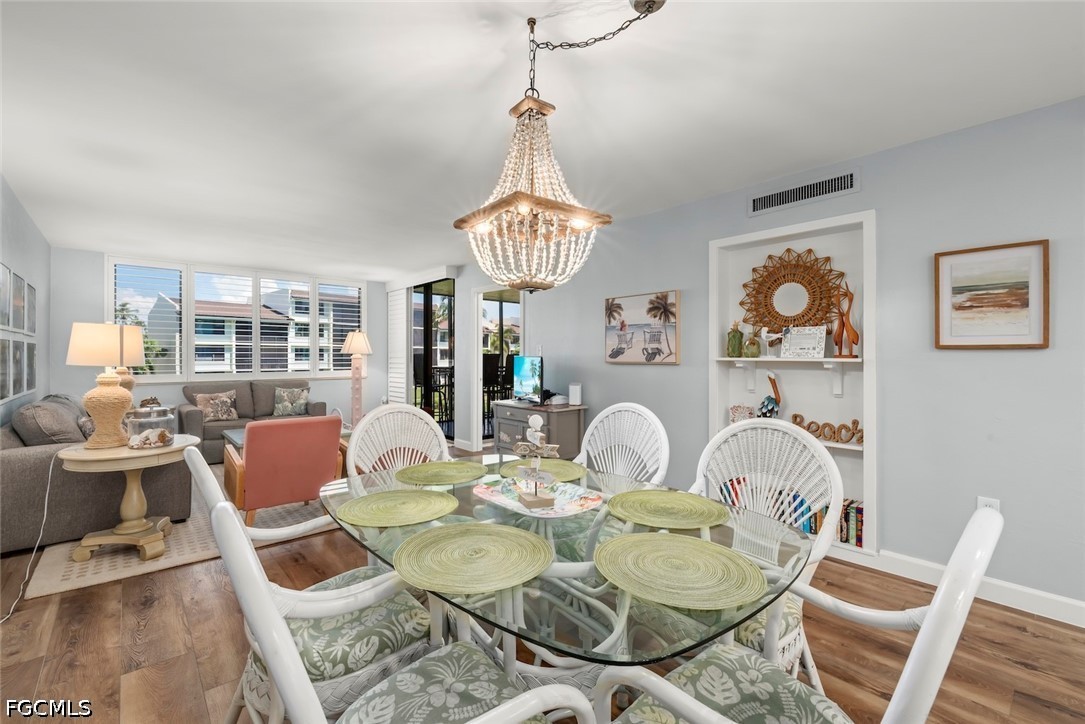 DiningArea