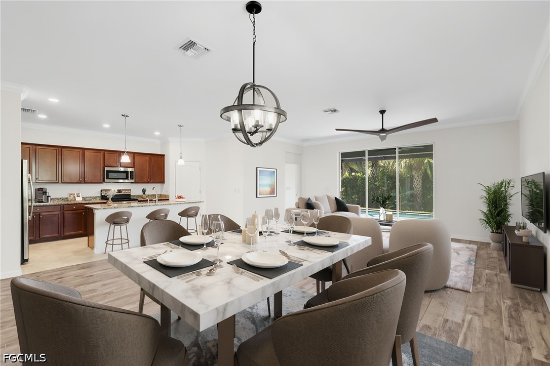 DiningArea