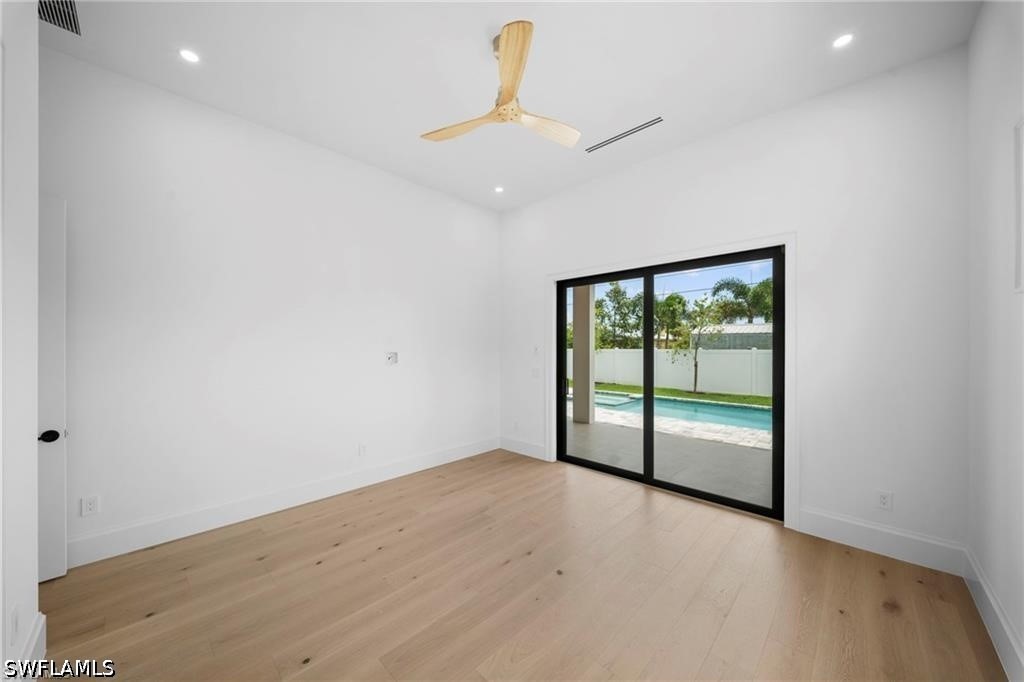 708 100th, Naples, FL 34108