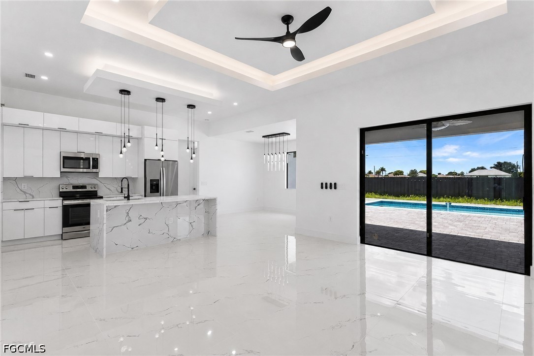 1018 Juanita, Cape Coral, FL 33909