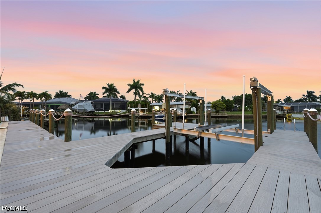Dock